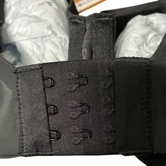 SKIMS Smoothing Intimates Full Coverage‎ Bra Onyx 32D Lightly Lined NWT - Picture 3 of 4